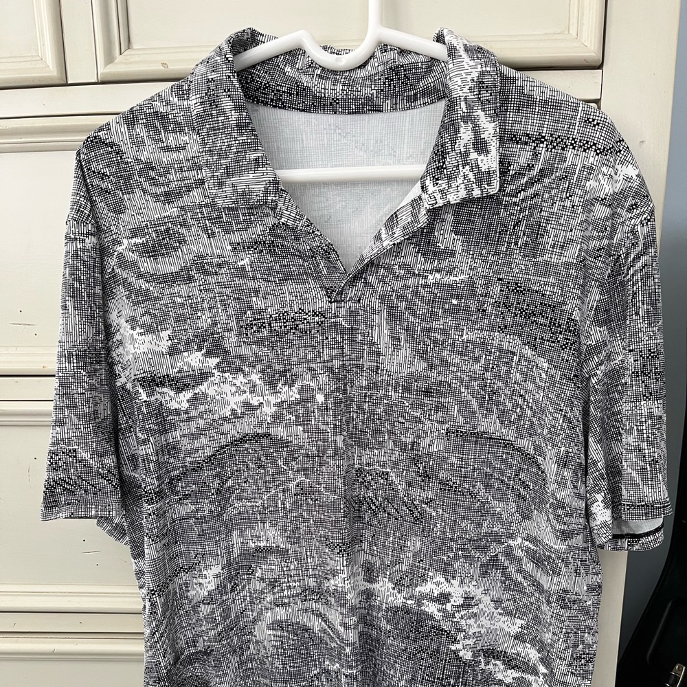 LuLuLemon Polo